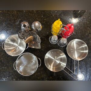 Melissa&Doug Stainless Steel Cookware Set for kids